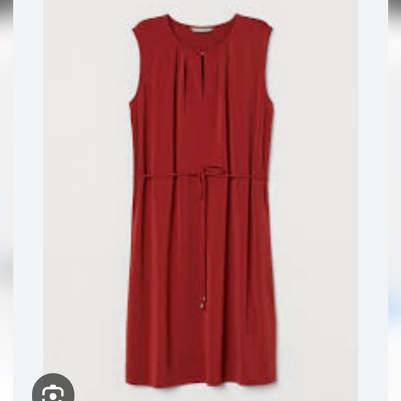 H&M Dresses & Skirts - H&M Women's M Sleeveless Rust Red Dress